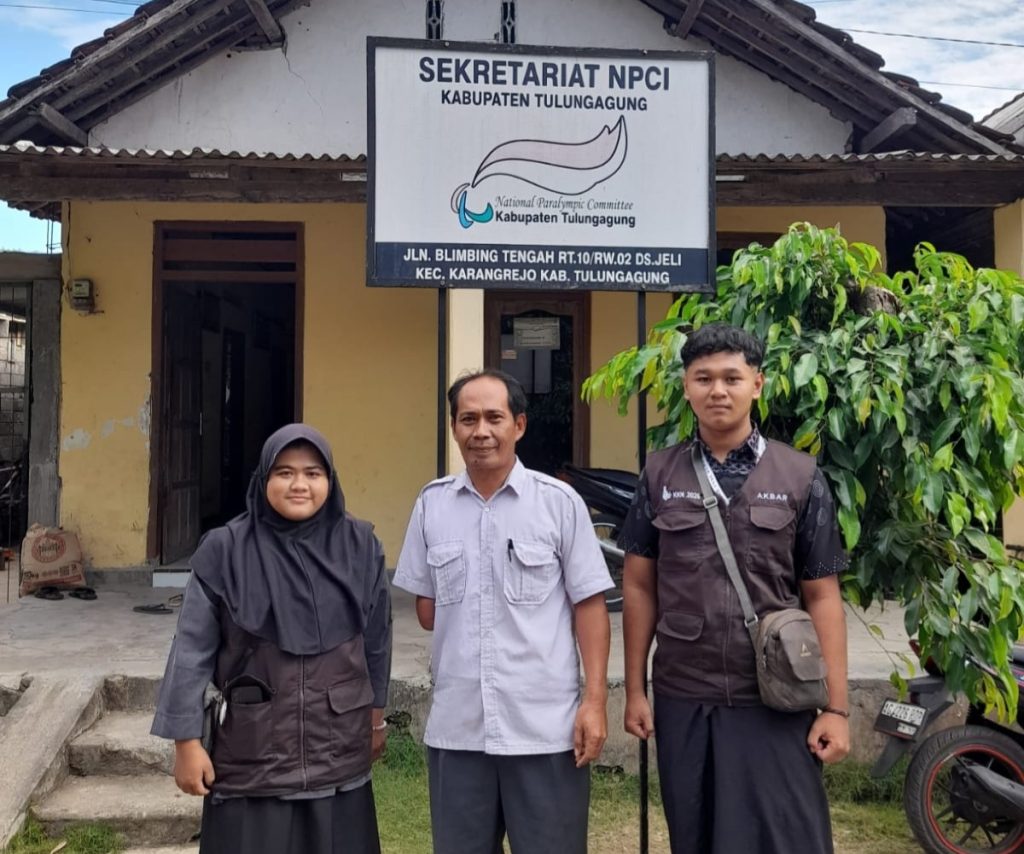 Kondisi Tak Batasi Ruang Prestasi, Kelompok KKN UIN SATU Desa Jeli Soroti Potensi Difabel Berprestasi.