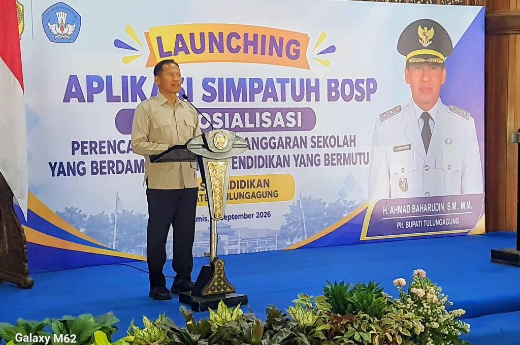 Plt Bupati Tulungagung Launching SIMPATUH BOSP, Perkuat Tata Kelola Dana Sekolah
